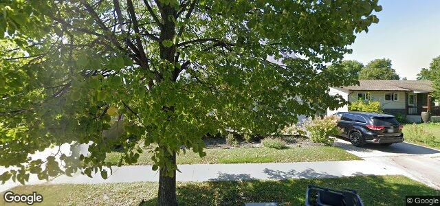 82 Ashmore Drive（加拿大曼尼托巴省溫尼伯市）房屋照片