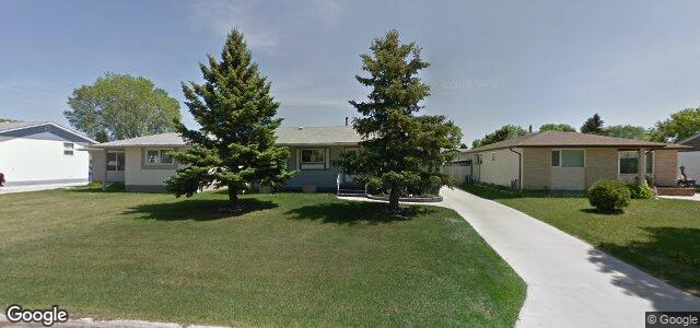 Photo of 96 Madrill Close in Winnipeg, Manitoba