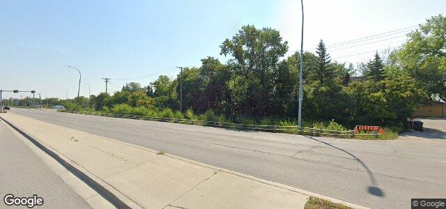 1050 Plessis Road（加拿大曼尼托巴省溫尼伯市）房屋照片