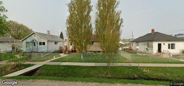 111 Mcfadden Avenue（加拿大曼尼托巴省溫尼伯市）房屋照片