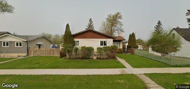 135 Borden Avenue（加拿大曼尼托巴省溫尼伯市）房屋照片