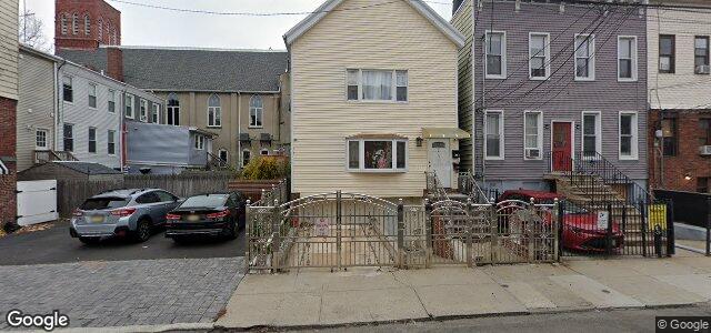 233 Webster Avenue（加拿大曼尼托巴省溫尼伯市）房屋照片