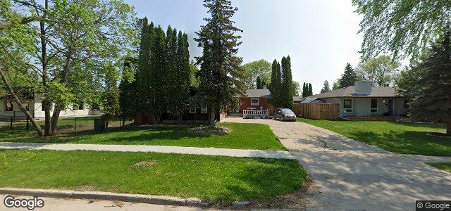 381 Southport Boulevard（加拿大曼尼托巴省溫尼伯市）房屋照片