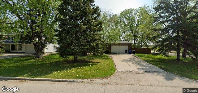 83 Folkestone Boulevard（加拿大曼尼托巴省溫尼伯市）房屋照片