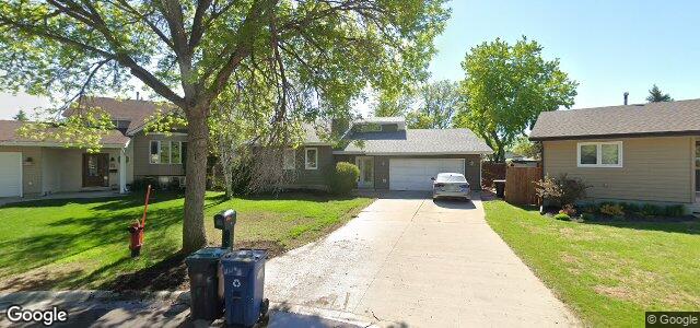 Larawan ng 18 Markwood Place sa Winnipeg, Manitoba
