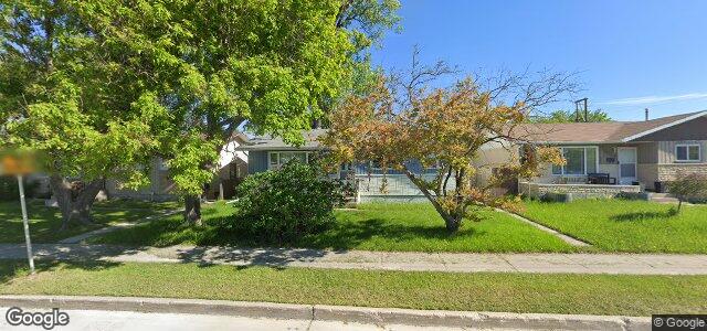 2021 Selkirk Avenue（加拿大曼尼托巴省溫尼伯市）房屋照片