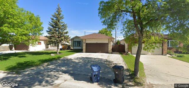 2079 Manitoba Avenue（加拿大曼尼托巴省溫尼伯市）房屋照片