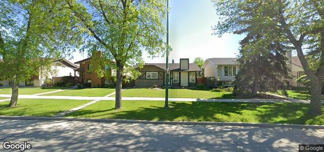 210 Egesz Street（加拿大曼尼托巴省溫尼伯市）房屋照片