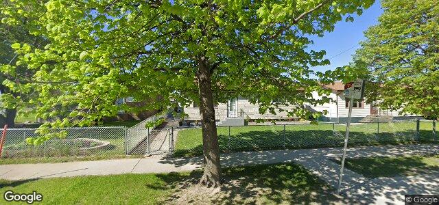 2114 Manitoba Avenue（加拿大曼尼托巴省溫尼伯市）房屋照片