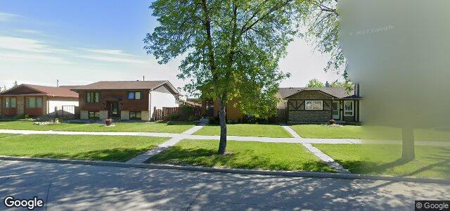 214 Egesz Street（加拿大曼尼托巴省溫尼伯市）房屋照片