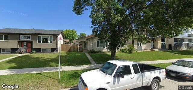 2193 Burrows Avenue（加拿大曼尼托巴省溫尼伯市）房屋照片