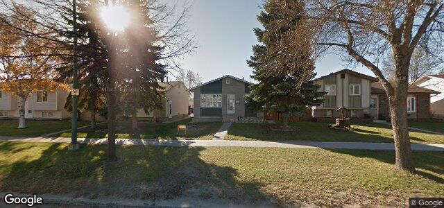 2214 Burrows Avenue（加拿大曼尼托巴省溫尼伯市）房屋照片