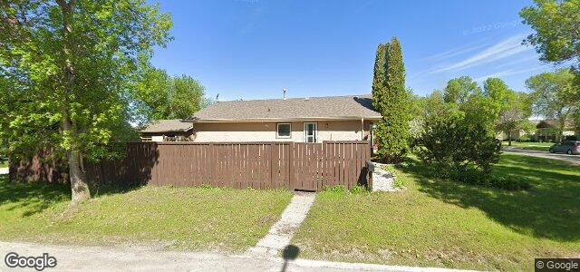 229 Egesz Street（加拿大曼尼托巴省溫尼伯市）房屋照片