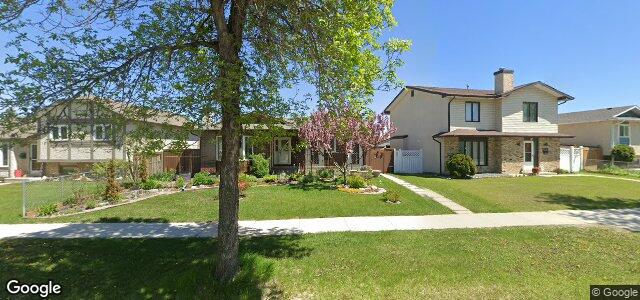 2403 Burrows Avenue（加拿大曼尼托巴省溫尼伯市）房屋照片