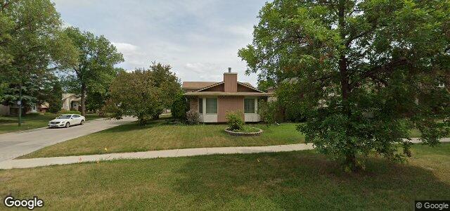 2443 Burrows Avenue（加拿大曼尼托巴省溫尼伯市）房屋照片