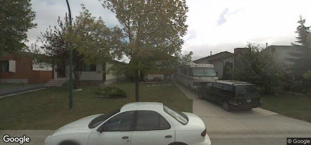 262 Weitzel Street（加拿大曼尼托巴省溫尼伯市）房屋照片