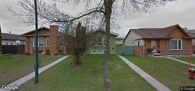Photo of 27 Barnham Crescent in Winnipeg, Manitoba