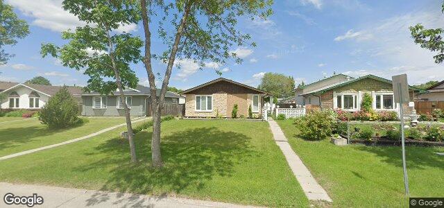 Photo of 293 Tyndall Avenue in Winnipeg, Manitoba