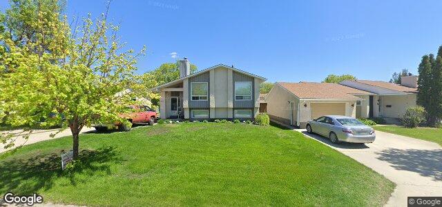 Photo of 31 Clovermead Road in Winnipeg, Manitoba