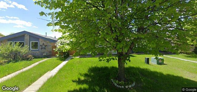 Larawan ng 34 Timmins Avenue sa Winnipeg, Manitoba