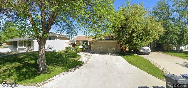 38 Markwood Place（加拿大曼尼托巴省溫尼伯市）房屋照片