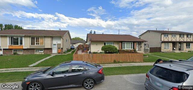 46 Code Street（加拿大曼尼托巴省溫尼伯市）房屋照片