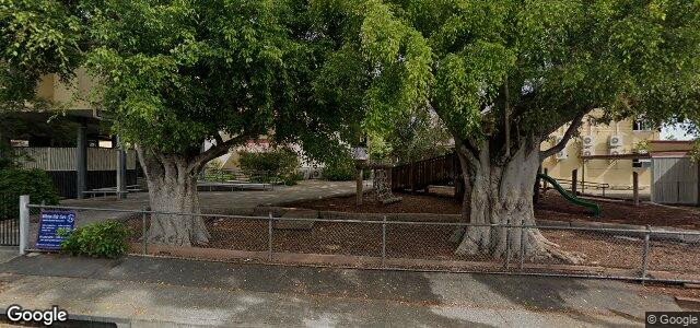 51 Inglis Street（加拿大曼尼托巴省溫尼伯市）房屋照片