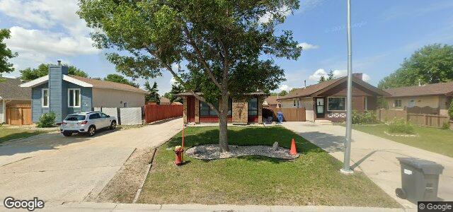 54 Taraska Bay（加拿大曼尼托巴省溫尼伯市）房屋照片