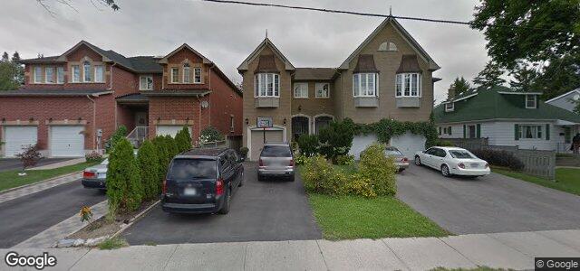 Photo of 63 Hunt Avenue in Winnipeg, Manitoba