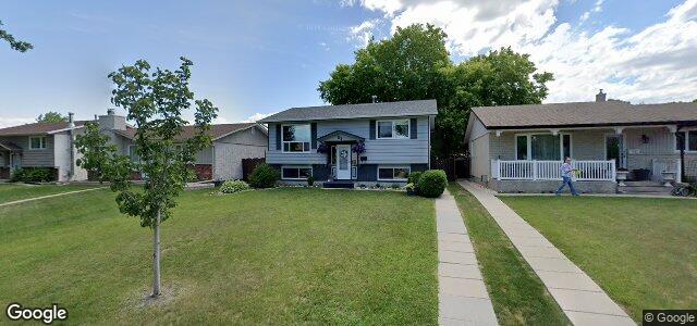 Photo of 63 Sumter Crescent in Winnipeg, Manitoba
