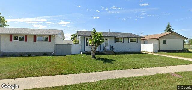 88 Eckhardt Avenue（加拿大曼尼托巴省溫尼伯市）房屋照片