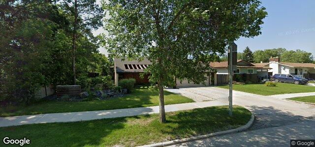 1030 Louelda Street（加拿大曼尼托巴省溫尼伯市）房屋照片