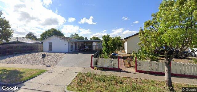 15 Marchant Crescent（加拿大曼尼托巴省溫尼伯市）房屋照片