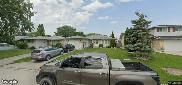 18 Dampsy Crescent（加拿大曼尼托巴省溫尼伯市）房屋照片