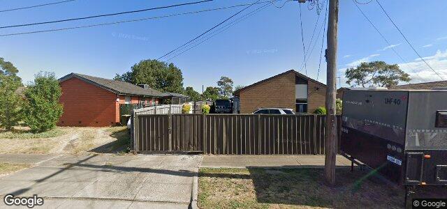 Larawan ng 18 Marchant Crescent sa Winnipeg, Manitoba