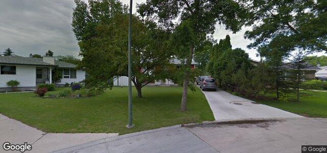 18 Merrill Crescent（加拿大曼尼托巴省溫尼伯市）房屋照片