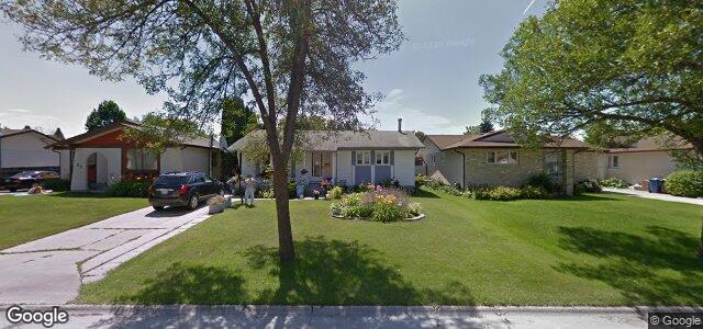 18 Stacey Bay（加拿大曼尼托巴省溫尼伯市）房屋照片