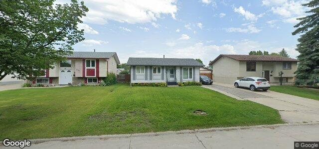 210 Reay Crescent（加拿大曼尼托巴省溫尼伯市）房屋照片