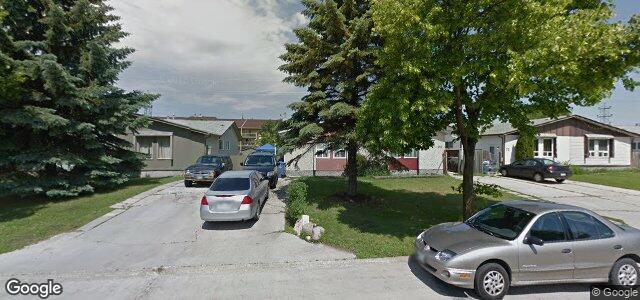 23 Amelia Crescent（加拿大曼尼托巴省溫尼伯市）房屋照片