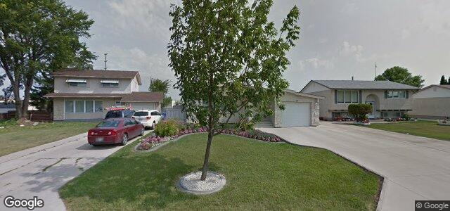 39 Amelia Crescent（加拿大曼尼托巴省溫尼伯市）房屋照片