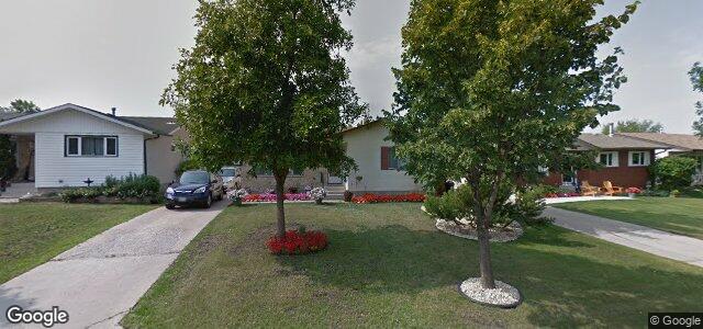 62 Amelia Crescent（加拿大曼尼托巴省溫尼伯市）房屋照片