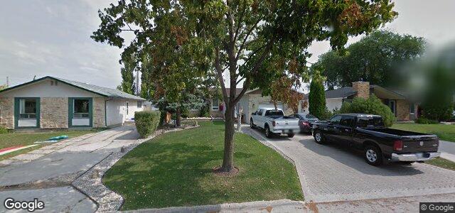 63 Amelia Crescent（加拿大曼尼托巴省溫尼伯市）房屋照片