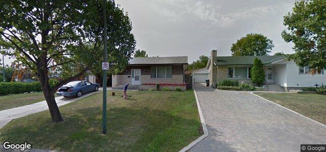 70 Amelia Crescent（加拿大曼尼托巴省溫尼伯市）房屋照片