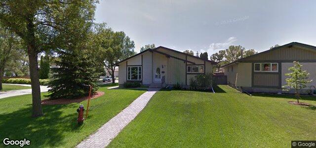 77 Stacey Bay（加拿大曼尼托巴省溫尼伯市）房屋照片