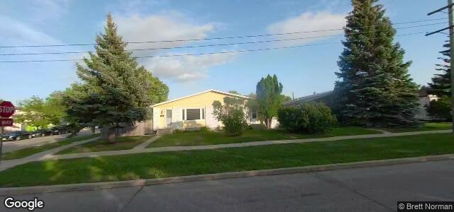 827 Gateway Road（加拿大曼尼托巴省溫尼伯市）房屋照片