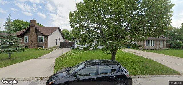 83 Reay Crescent（加拿大曼尼托巴省溫尼伯市）房屋照片