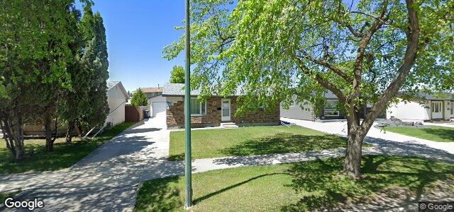 832 Louelda Street（加拿大曼尼托巴省溫尼伯市）房屋照片