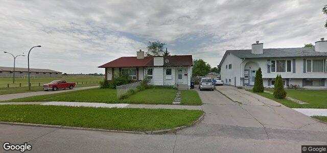 Larawan ng 977 Kimberly Avenue sa Winnipeg, Manitoba
