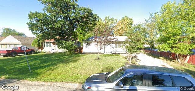 216 Elmhurst Road（加拿大曼尼托巴省溫尼伯市）房屋照片