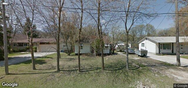 220 Chalfont Road（加拿大曼尼托巴省溫尼伯市）房屋照片